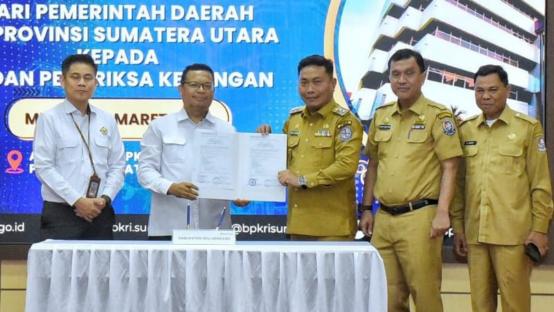 Deli Serdang Deputy Regent Submits Unaudited 2025 Budget Report to BPK North Sumatra