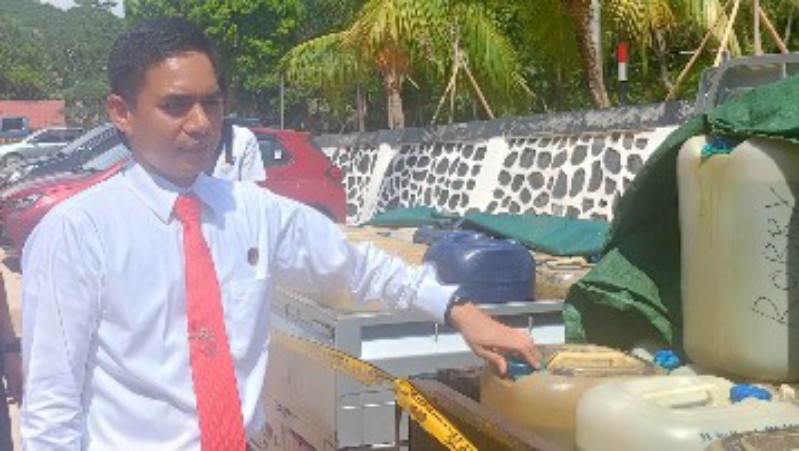 Polda Kepri Busts Fuel Subsidy Fraud in Batam, Three Arrested