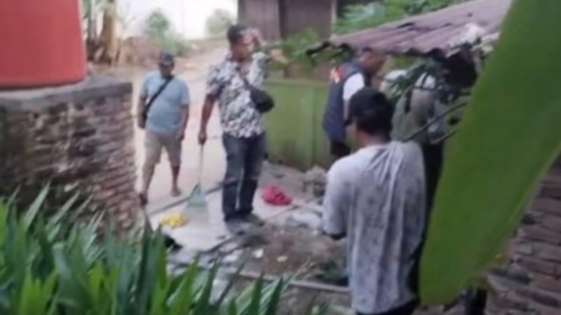 Torgamba Police Raid Suspected Drug House in Aek Batu