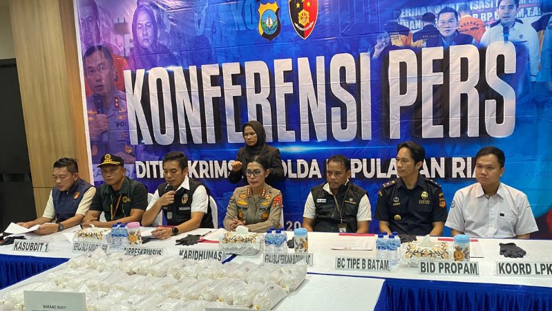 Riau Islands Regional Police Foil Smuggling of 100,000 Lobster Seeds to Singapore
