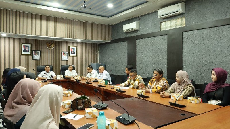 Medan Manpower Office Sends 1,017 Workers Abroad to Cut Unemployment