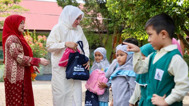 Marlina Muzakir Promotes Fish Consumption to Boost Children&rsquo;s Brain Development in Sabang