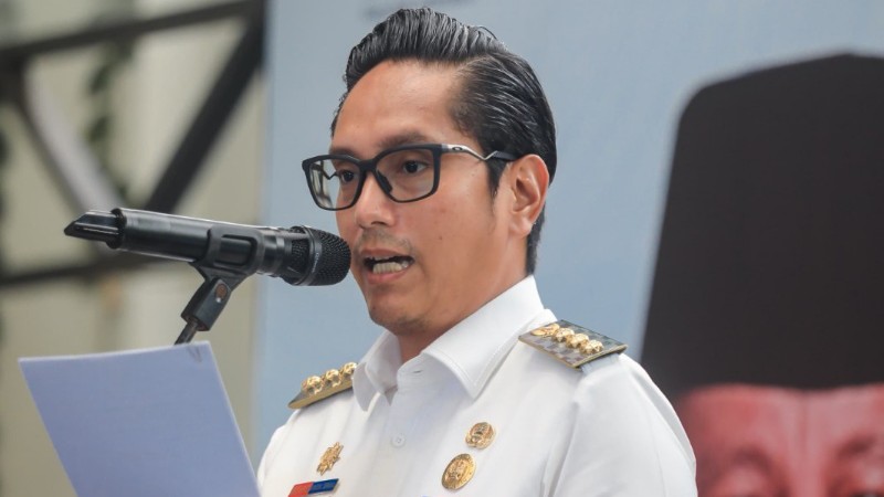 Medan Mayor Dismisses District Head Over Online Gambling Case