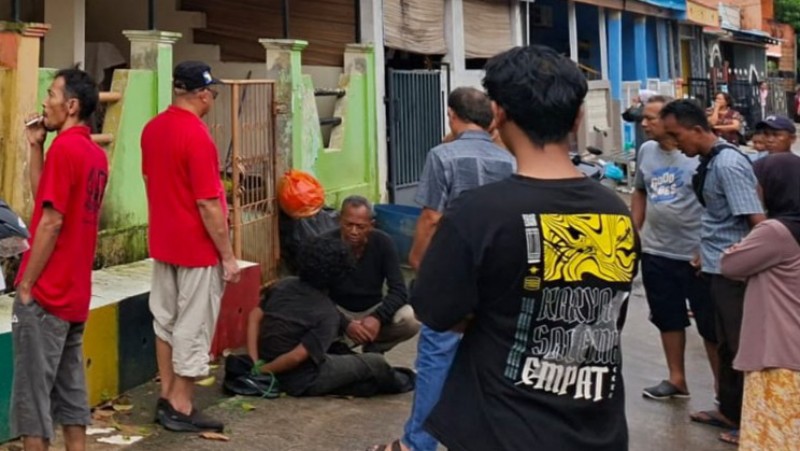 Police and Residents Apprehend Cable Thief in Tiban Koperasi, Batam