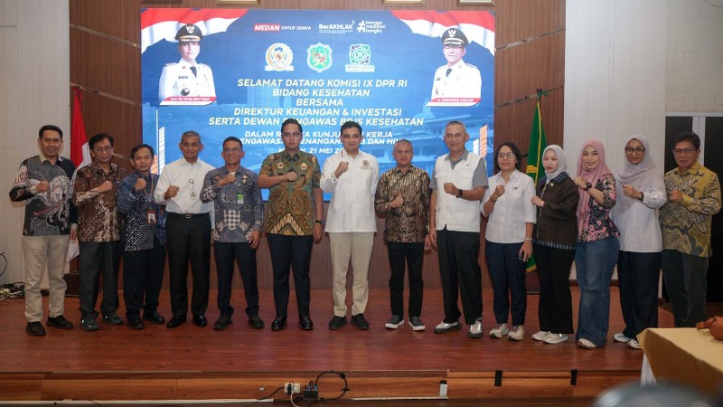Rico Waas Strengthens Health Response, Tackles TB and HIV in Medan