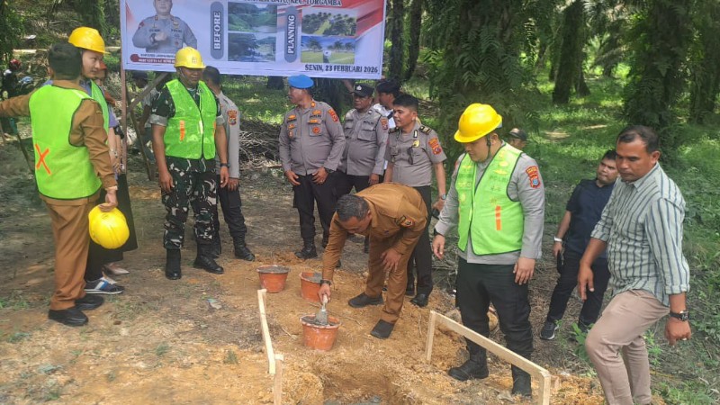 AKP Sunipan Gurusinga Inspects Bridge to Boost Local Economic Connectivity