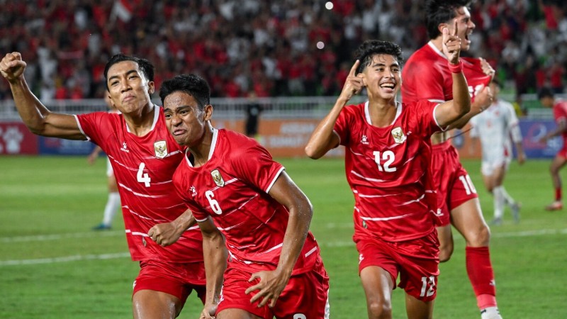 Indonesia U19 Edge Vietnam 2&ndash;1 in Thrilling Clash Before Record Crowd