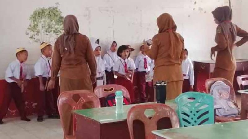 First Day of School at SD Negeri 112288 Sukarame Filled With Joy and Motivation