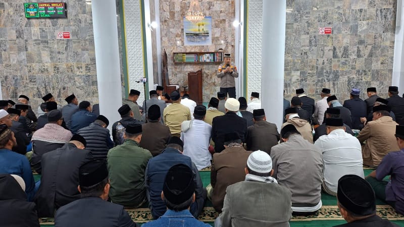 Subuh Safari Rabu Berkah Strengthens Silaturahmi and Kamtibmas Awareness in Central Aceh
