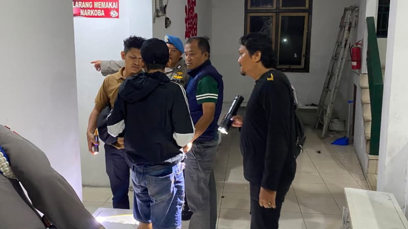 Jambi Police Find Drug Users and Suspected Methamphetamine in Operation Antik Siginjai 2026 Raid