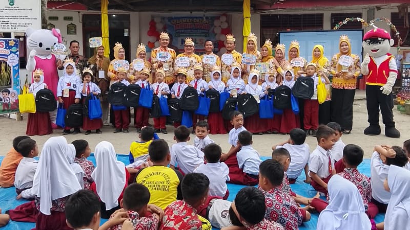 SD Negeri 112288 Sukarame Holds Warm and Festive Closing Ceremony for 2026 Student Orientation Program