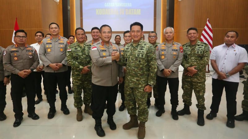 Kapolda Kepri Visits Kodaeral IV to Strengthen Naval-Police Synergy