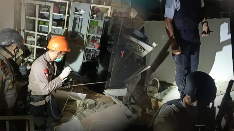 Brimob North Sumatra Deploys Special Teams to Handle House Explosion in Medan Polonia
