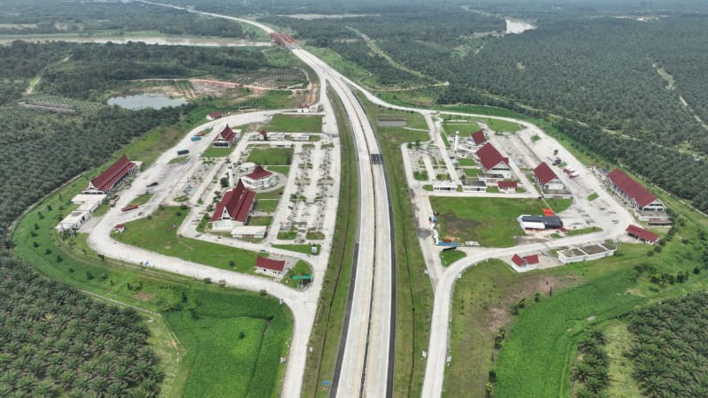Commission VI of Indonesian Parliament Reviews Aceh Tamiang Temporary Shelters and Binjai-Langsa Toll Road Progress