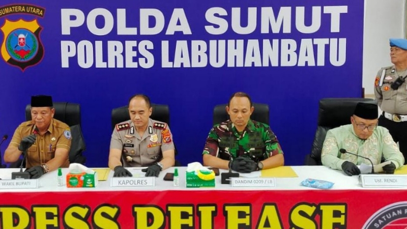 Labuhanbatu Police Foil Distribution of 30 Kilograms of Crystal Meth and 20,000 Ecstasy Pills
