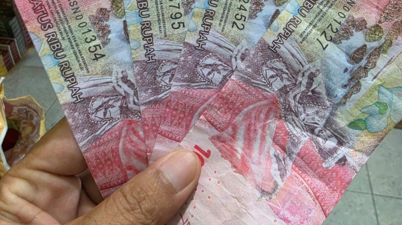 Counterfeit Money Puts Jambi Traders Under Pressure