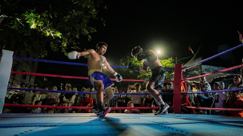 Boxing Exhibition Adds Excitement to Lubuk Pakam Car Free Night