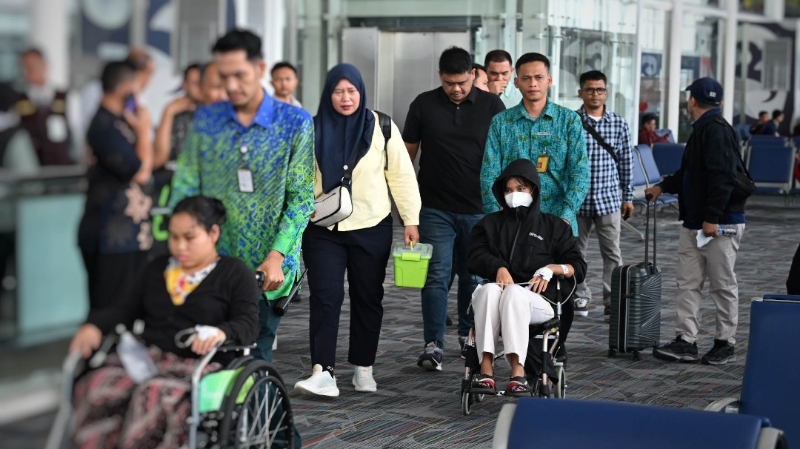 Bobby Nasution Sends Alleged MBG Victim to Jakarta for Treatment