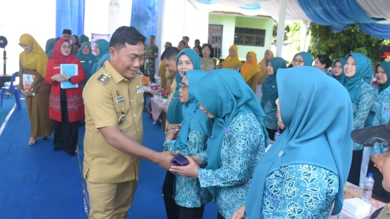 Bakaran Batu Represents Deli Serdang in North Sumatra PHBS Evaluation