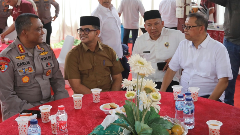 Taufik Attends Maulid Celebration at Dayah Darul Musthafa