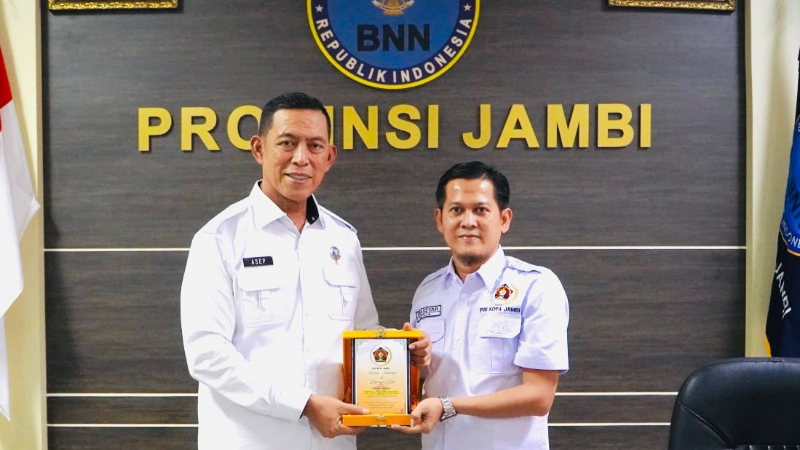 Jambi BNNP and PWI Strengthen Cooperation Against Drugs