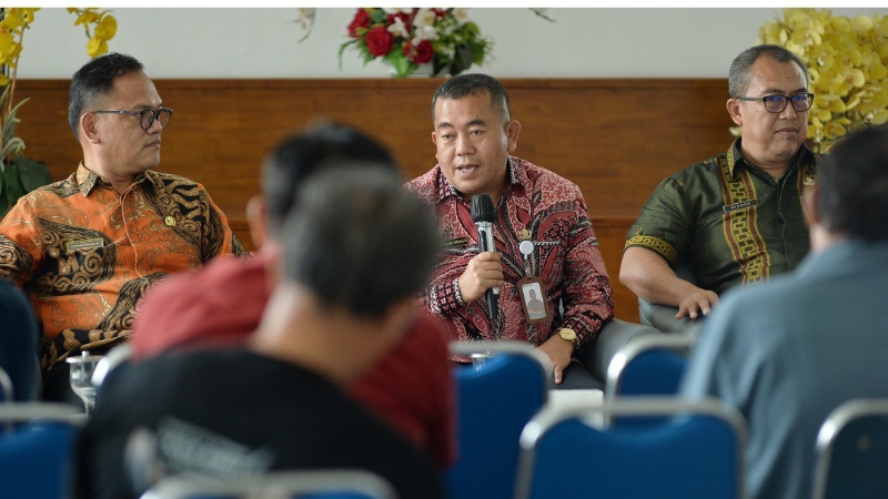North Sumatra Urges Civil Servants to Invest Wisely
